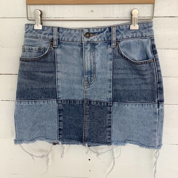 PacSun Dresses & Skirts - PacSun Festival Denim Skirt Size 26